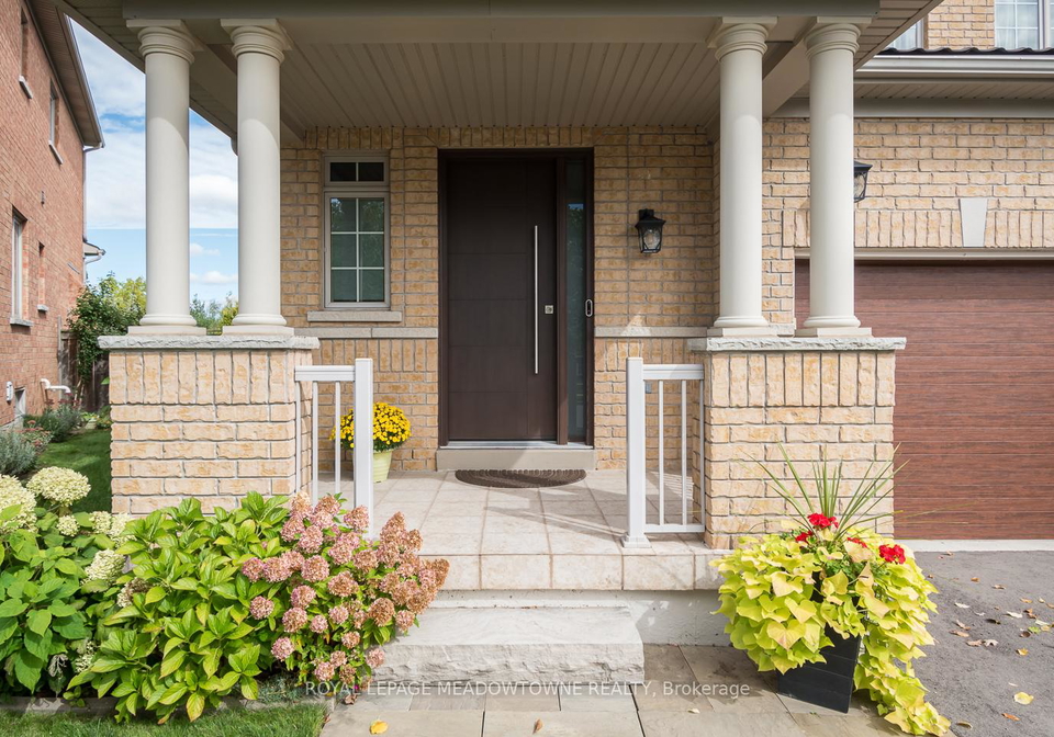 318-malboeuf-court-milton-ontario-w12735674