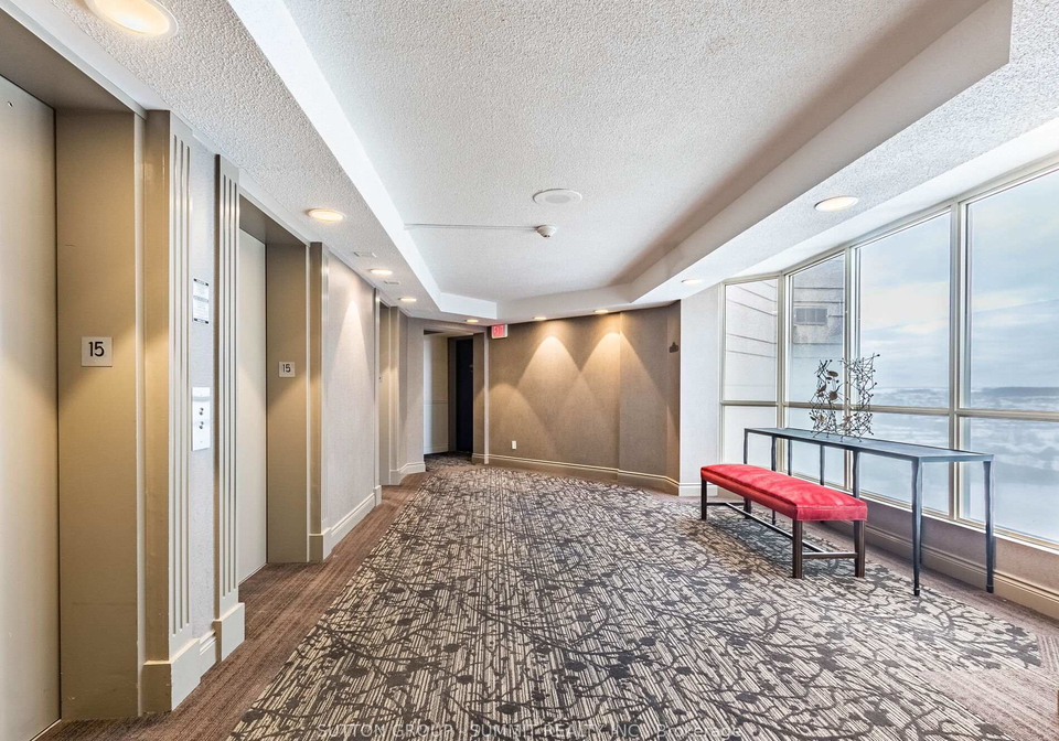 55-kingsbridge-garden-circle-mississauga-ontario-w12735784