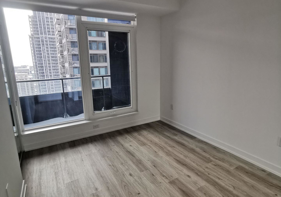 395-square-one-drive-mississauga-ontario-w12735876