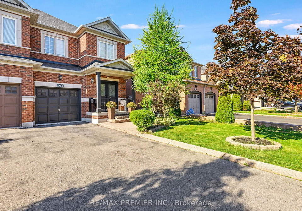 104-humbershed-crescent-caledon-ontario-w12735922