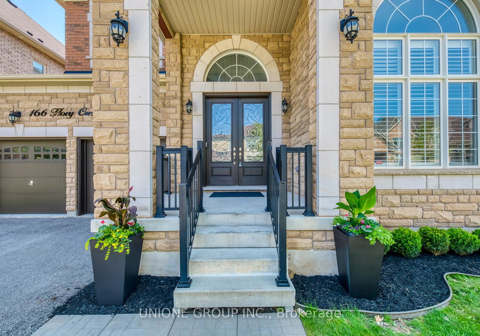 166-hoey-crescent-oakville-ontario-w12736136