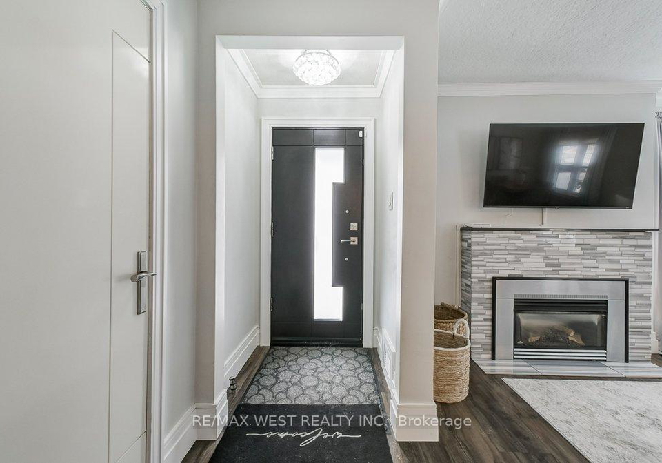 195-berry-road-etobicoke-ontario-w12736300
