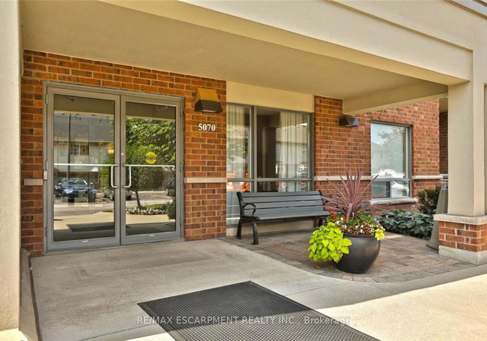 5070-fairview-street-burlington-ontario-w12736412