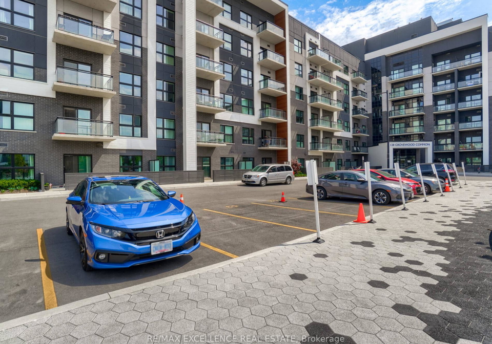 128-grovewood-common-crescent-oakville-ontario-w12736810