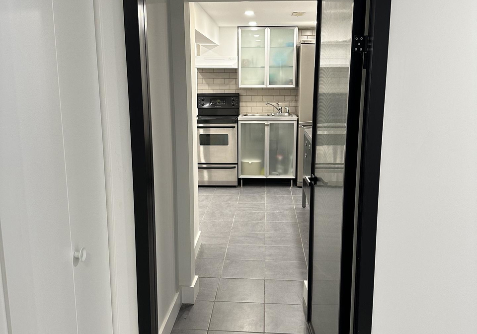 8-yarn-road-etobicoke-ontario-w12737344