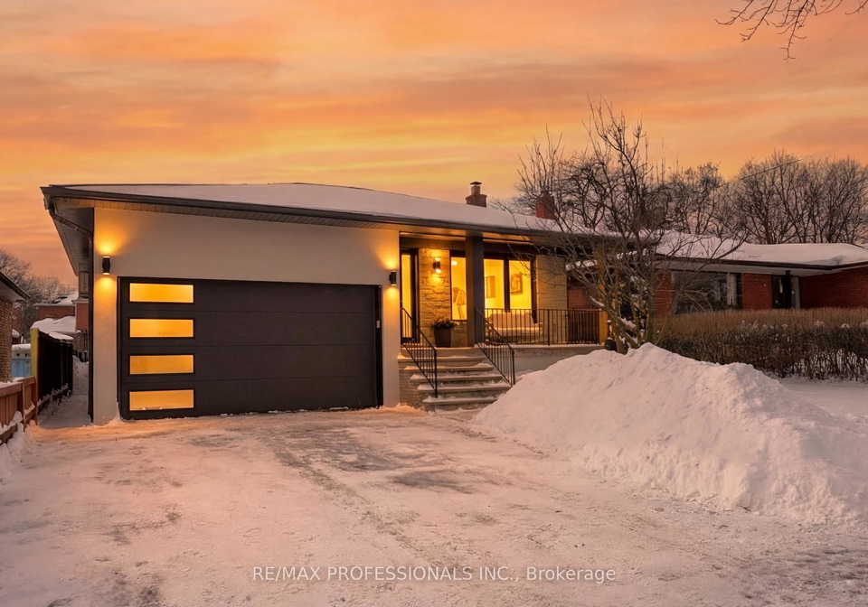 18-treeview-drive-etobicoke-ontario-w12737740