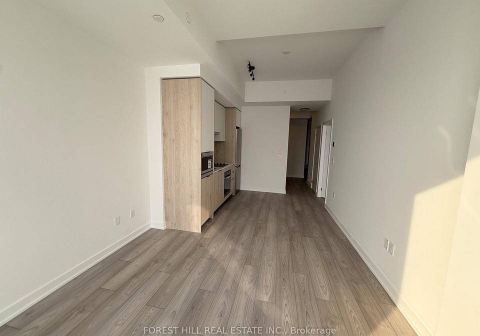1007-the-queensway-road-etobicoke-ontario-w12737888