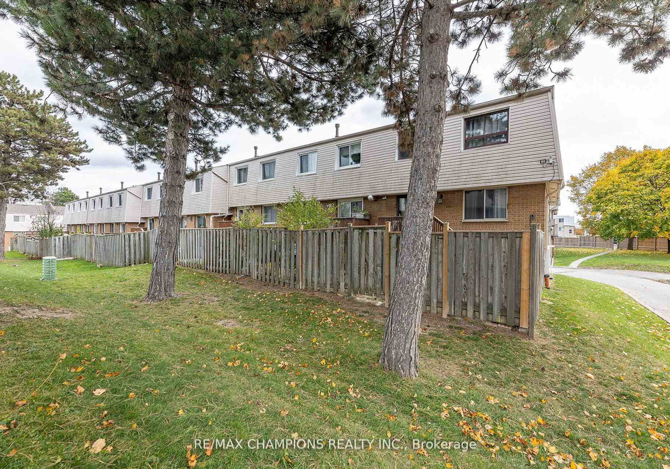 3525-brandon-gate-drive-mississauga-ontario-w12738414