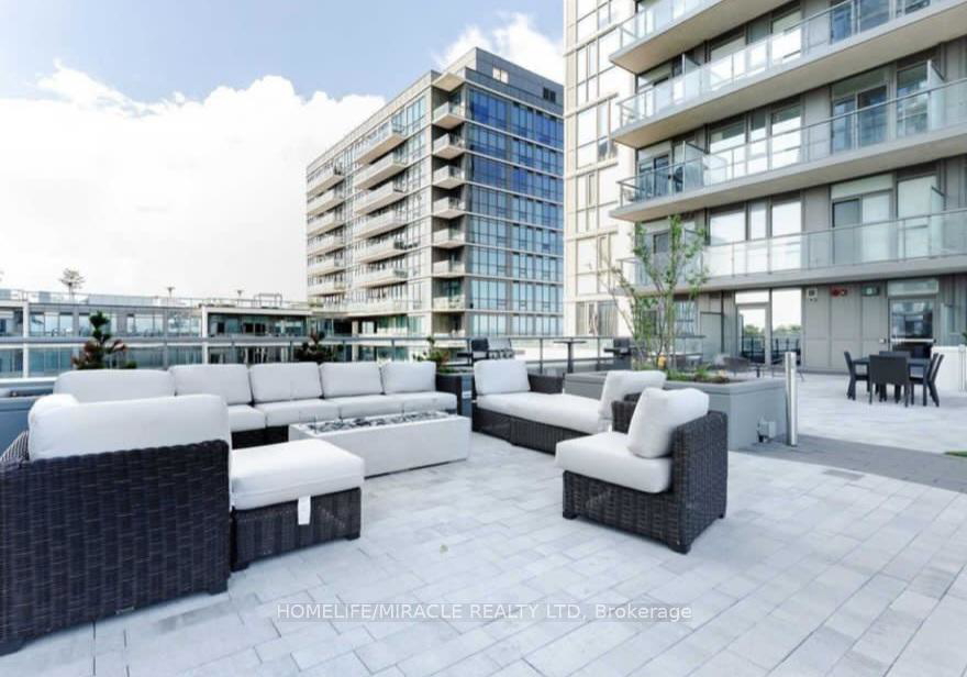 17-zorra-street-etobicoke-ontario-w12738572