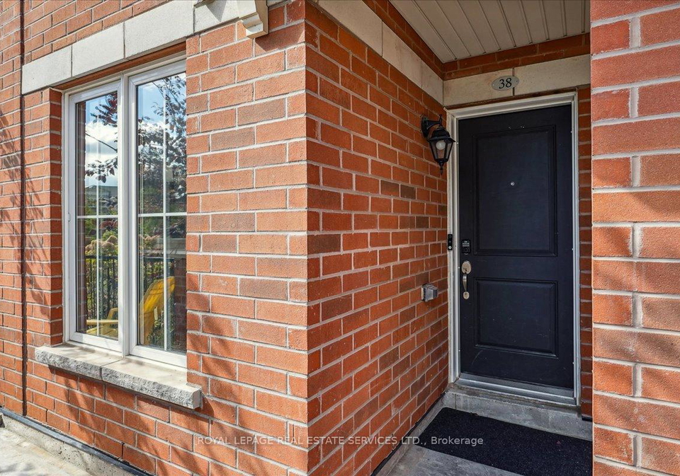 2480-post-road-oakville-ontario-w12738576