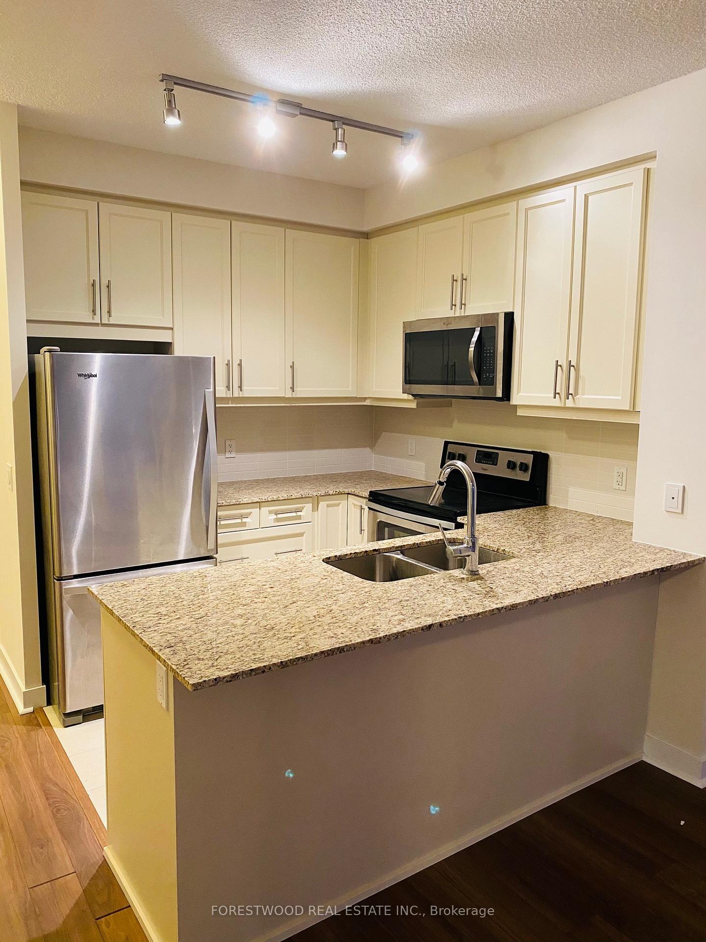 3975-grand-park-drive-mississauga-ontario-w12738630