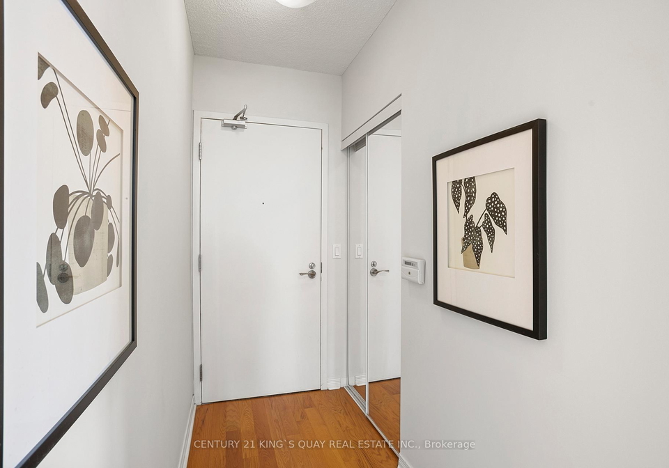 2240-lake-shore-boulevard-w-etobicoke-ontario-w12738802