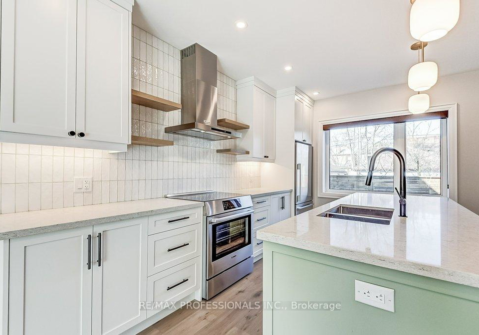 238-fairview-avenue-toronto-ontario-w12738914