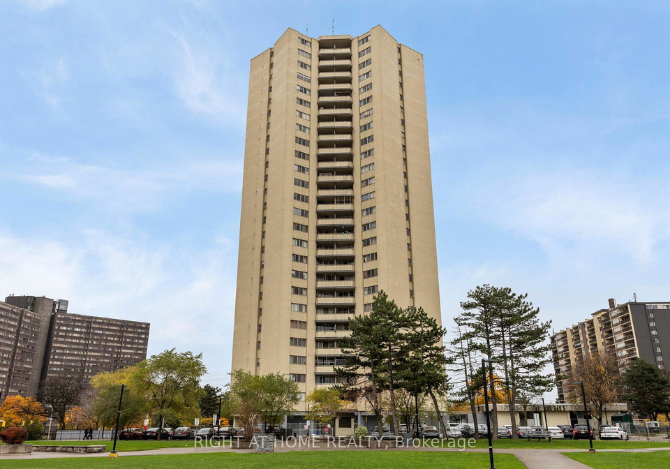 330-dixon-road-etobicoke-ontario-w12739044