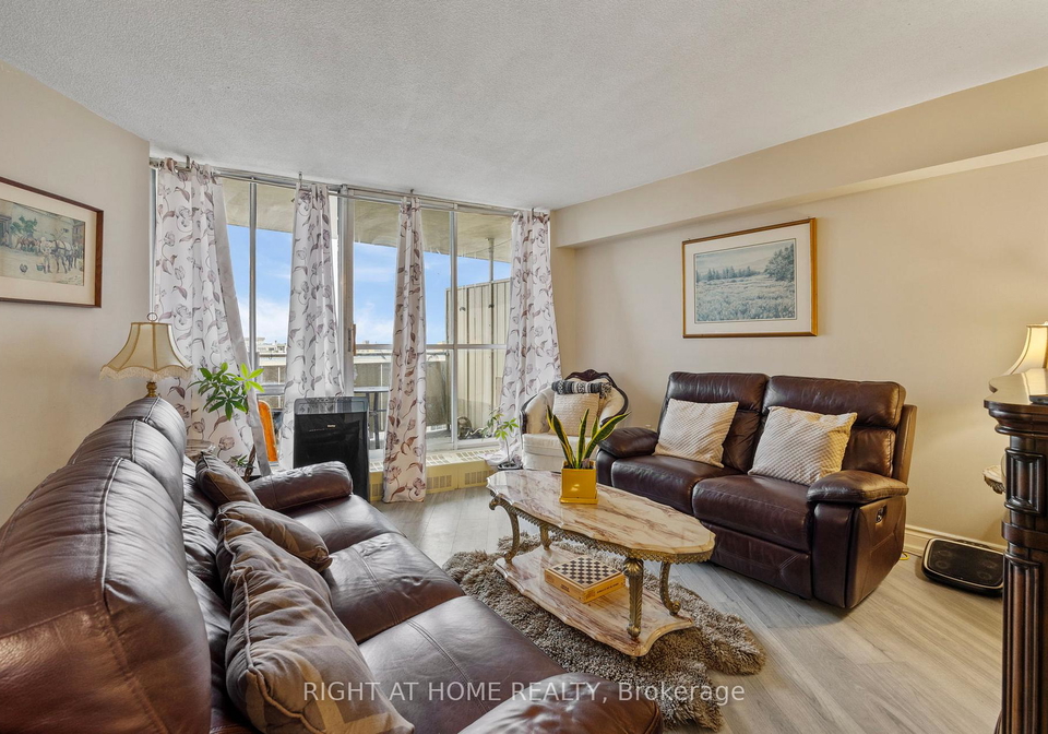 330-dixon-road-etobicoke-ontario-w12739044