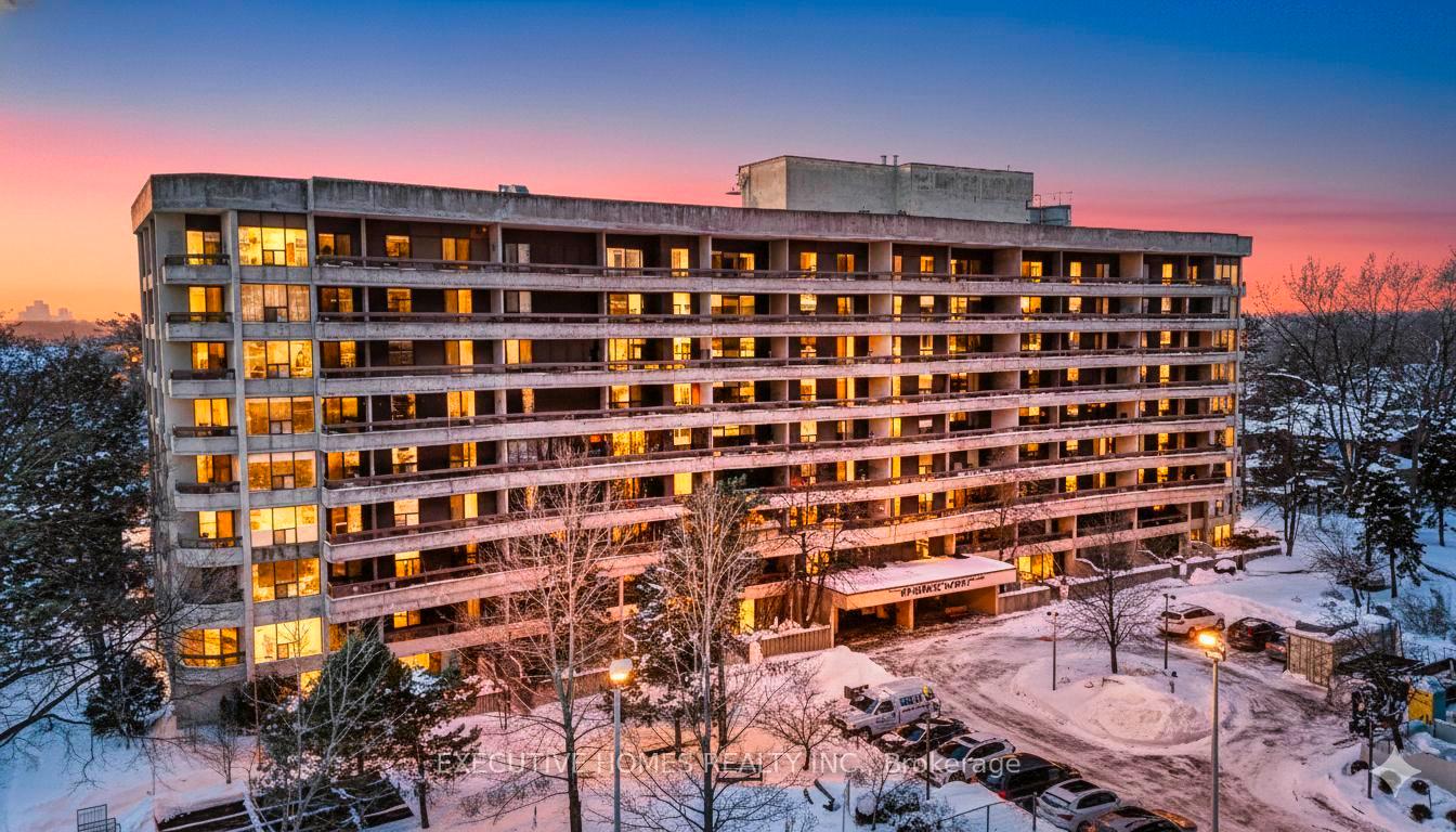 80-quebec-avenue-toronto-ontario-w12739358