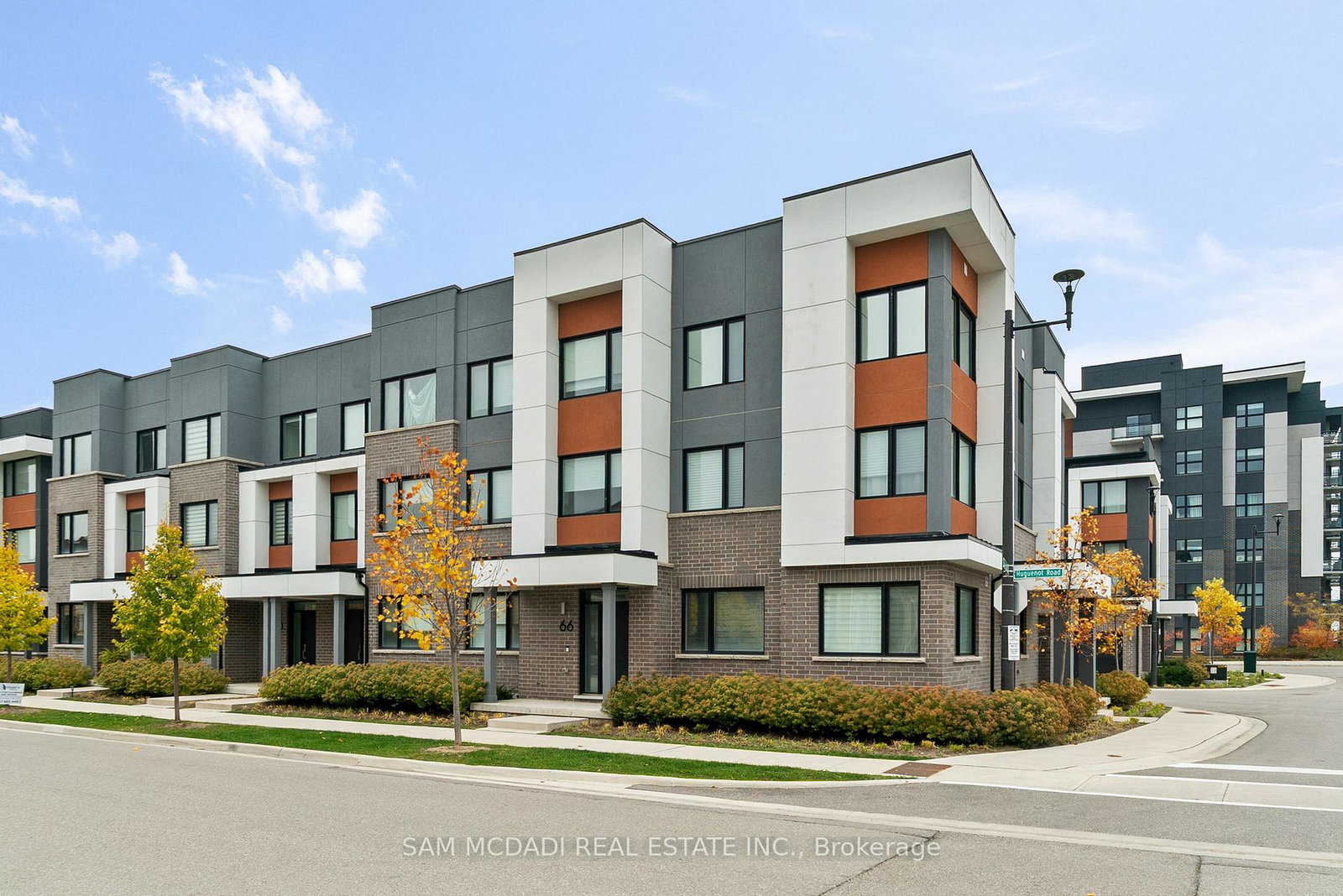 70-huguenot-road-oakville-ontario-w12739734