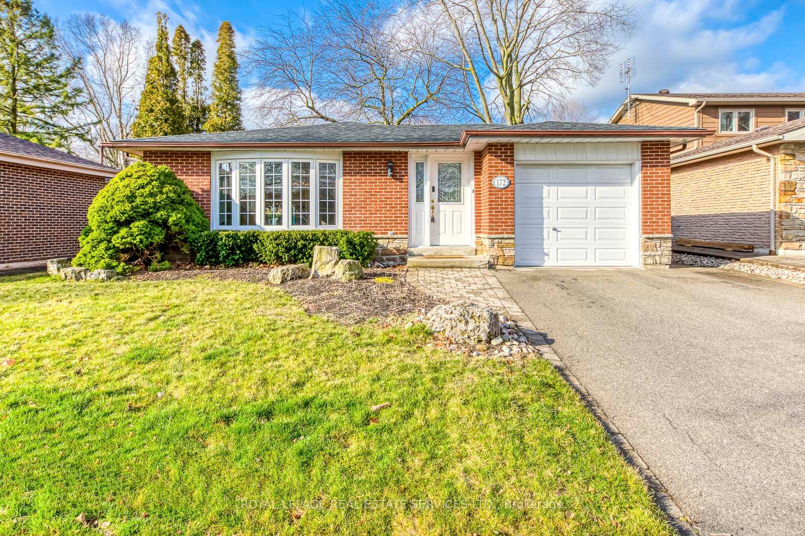 172-arichat-road-oakville-ontario-w12739836