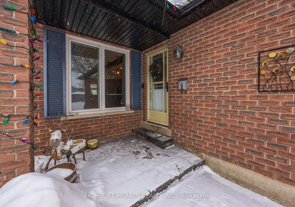 7058-cordingley-crescent-mississauga-ontario-w12740294