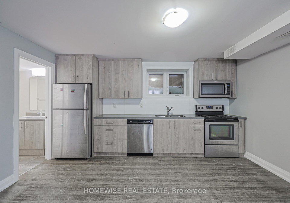 814-glencairn-avenue-north-york-ontario-w12740334