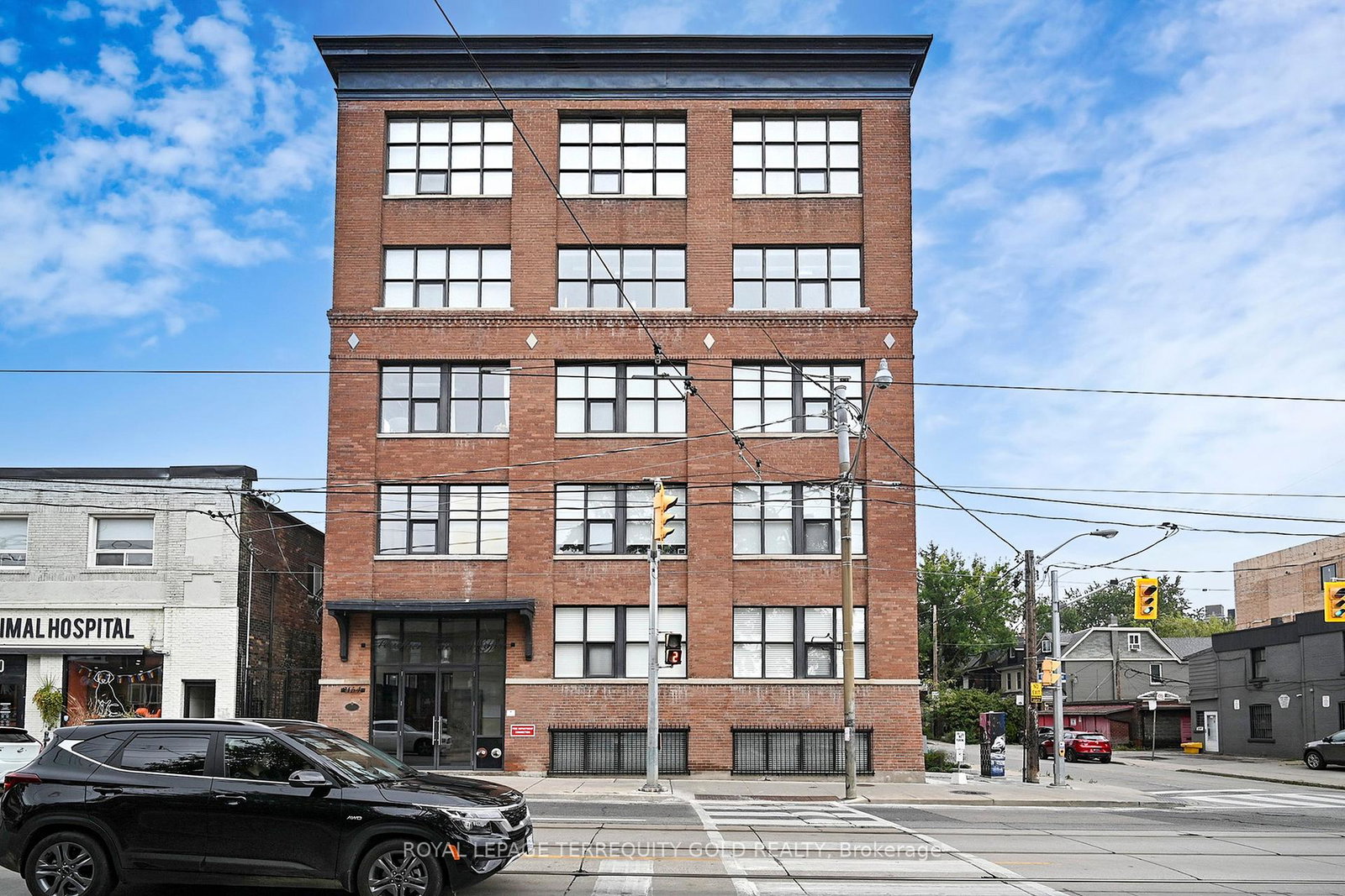 2154-dundas-street-w-toronto-ontario-w12740340