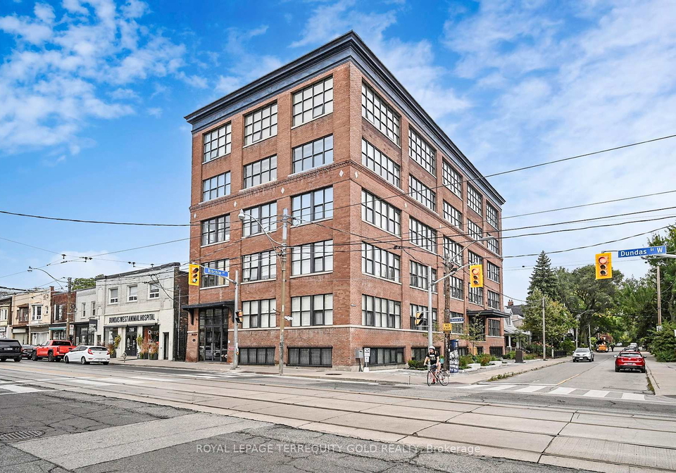 2154-dundas-street-w-toronto-ontario-w12740340