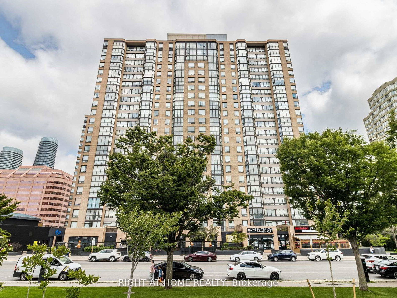 265-enfield-place-mississauga-ontario-w12740460