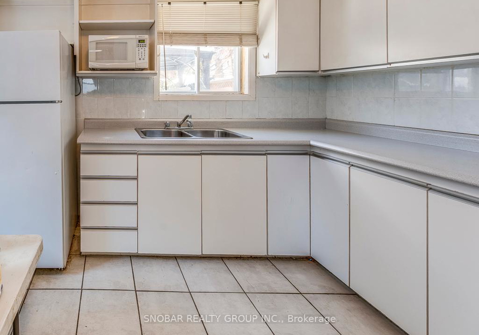 96-twenty-second-street-etobicoke-ontario-w12741006