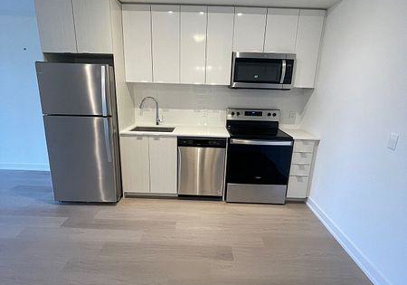 859-the-queensway-etobicoke-ontario-w12741074