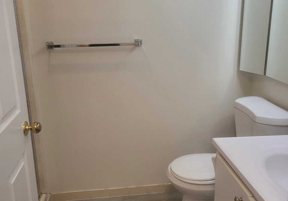 285-enfield-place-mississauga-ontario-w12741174