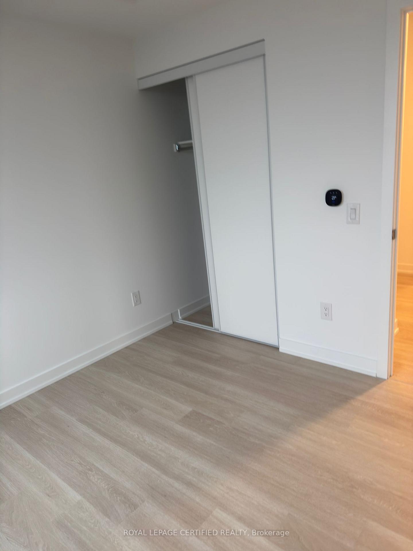 5105-hurontario-street-mississauga-ontario-w12741800