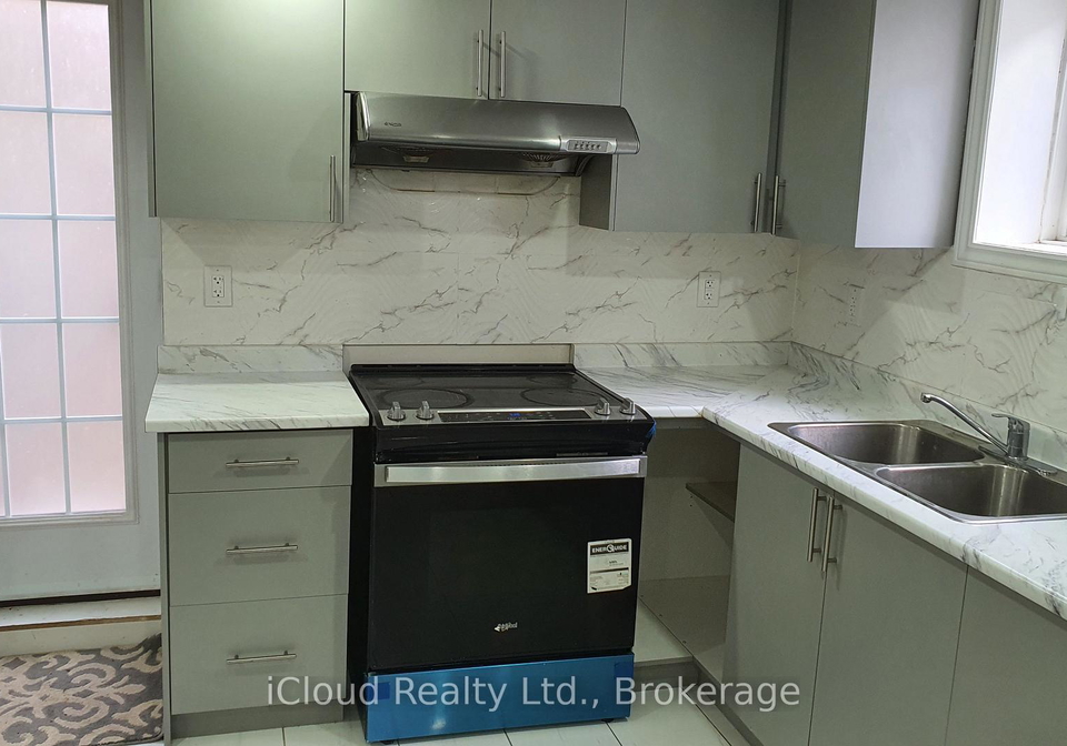 5-inder-heights-drive-brampton-ontario-w12742054