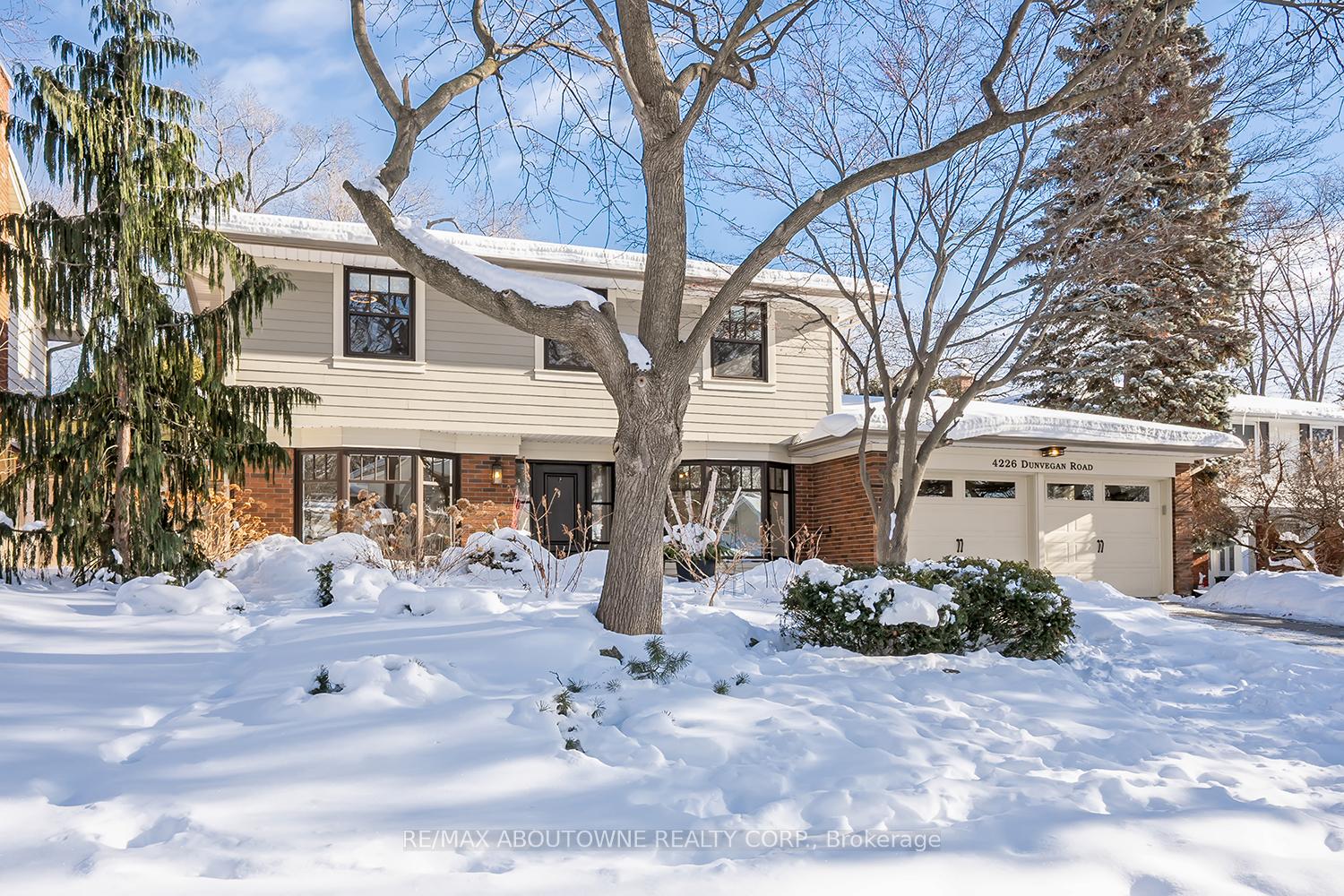 4226-dunvegan-road-burlington-ontario-w12742128