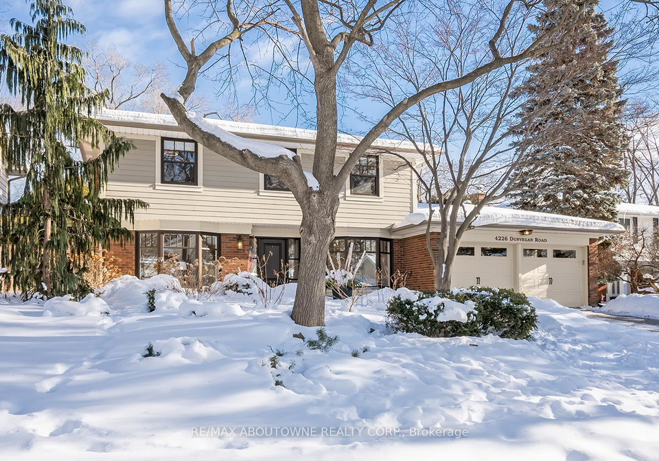 4226-dunvegan-road-burlington-ontario-w12742128
