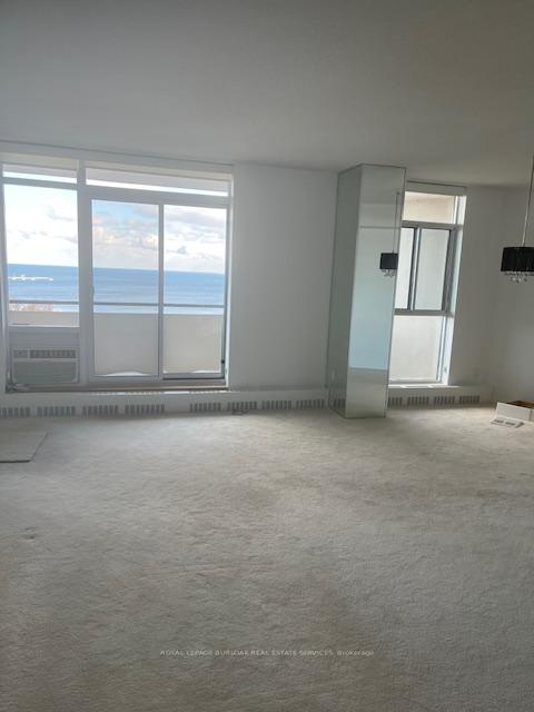 5250-lakeshore-road-burlington-ontario-w12742196