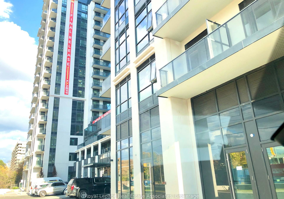 202-burnhamthorpe-road-e-mississauga-ontario-w12742612