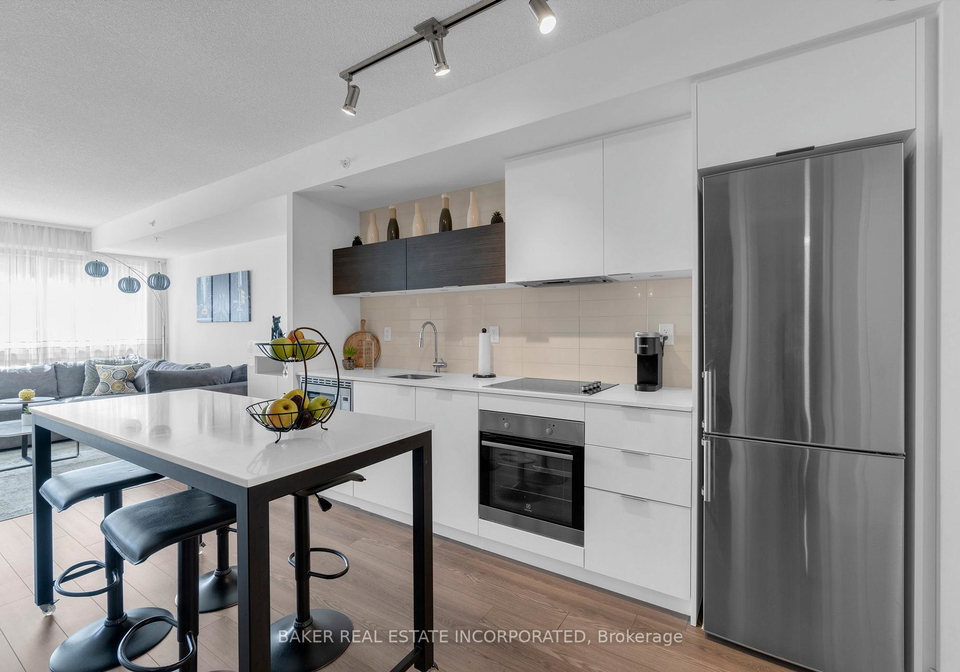 20-thomas-riley-road-w-etobicoke-ontario-w12743458