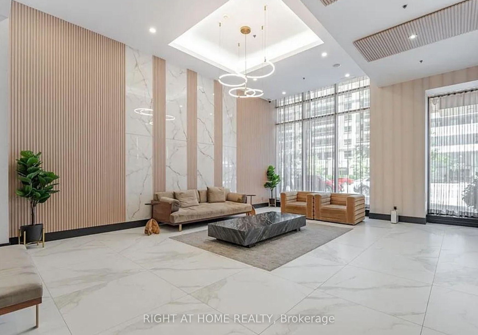 4070-confederation-parkway-mississauga-ontario-w12743490