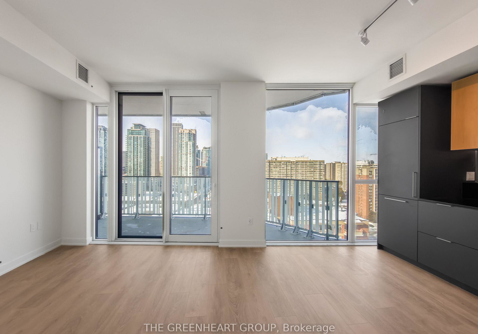 1-fairview-road-e-mississauga-ontario-w12744190