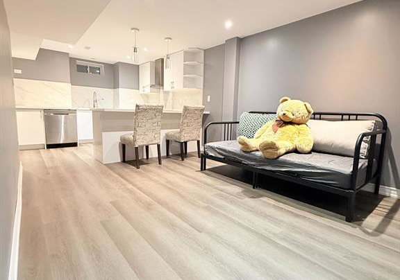 472-parkview-boulevard-mississauga-ontario-w12744420