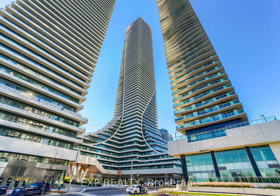 30-shore-breeze-drive-etobicoke-ontario-w12744486