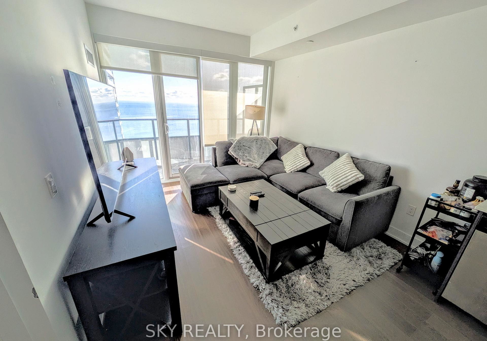30-shore-breeze-drive-etobicoke-ontario-w12744490