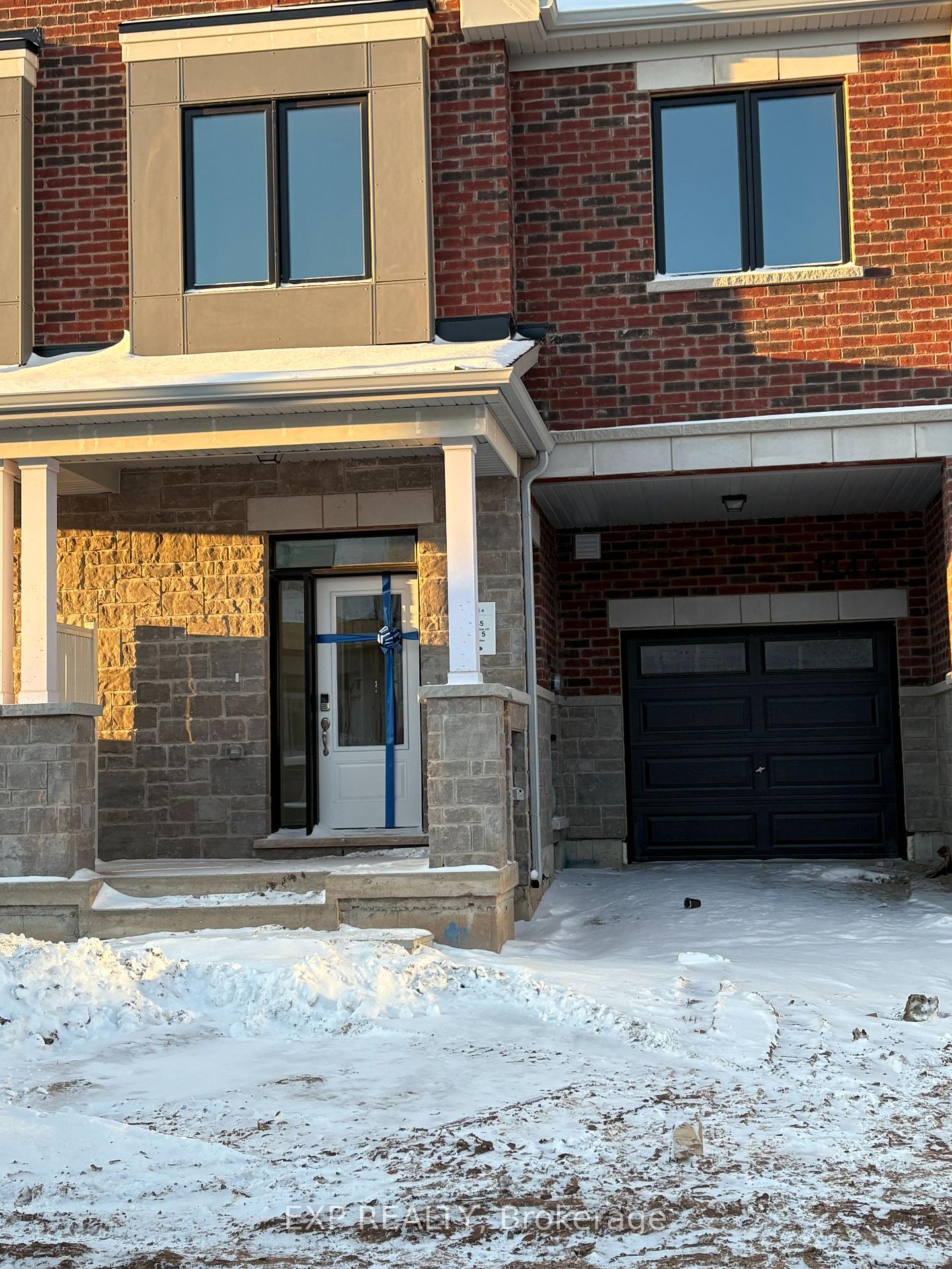 1344-hearns-place-ne-milton-ontario-w12744514