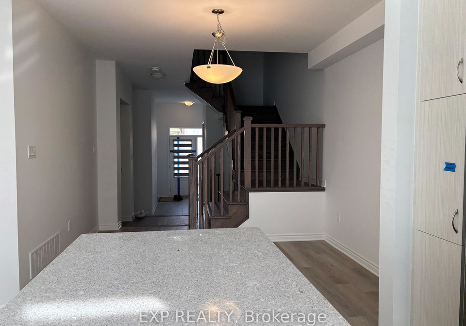 1344-hearns-place-ne-milton-ontario-w12744514