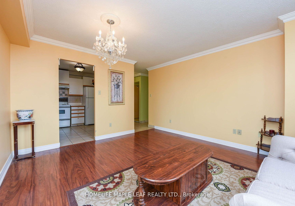 3559-eglinton-avenue-w-north-york-ontario-w12744842