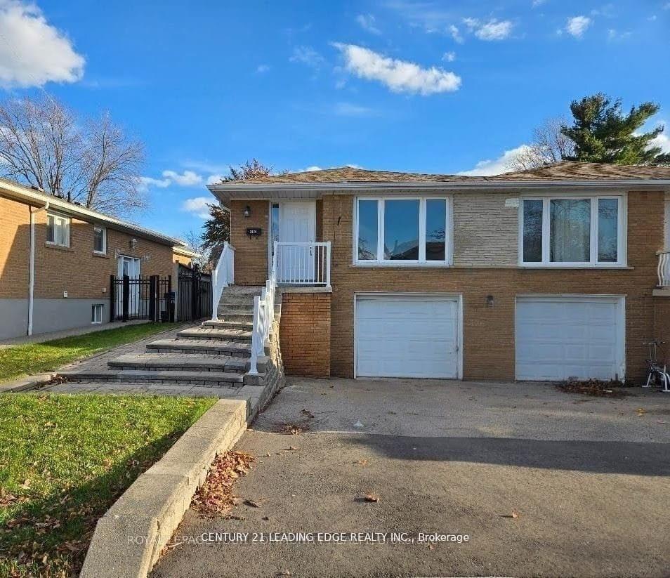 2424-whaley-drive-mississauga-ontario-w12744974