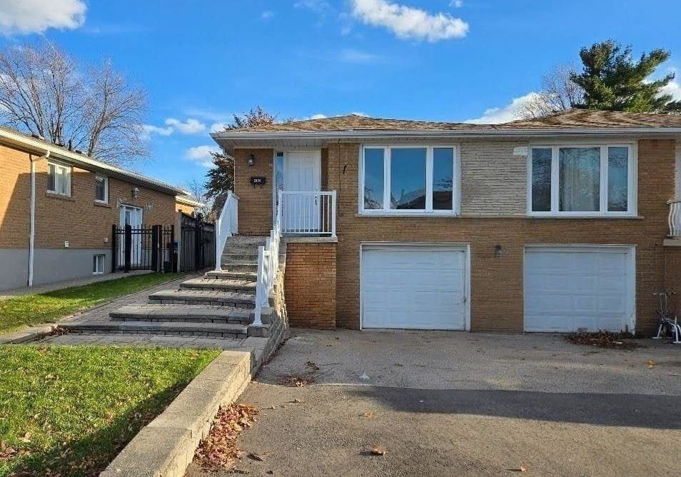 2424-whaley-drive-mississauga-ontario-w12744974