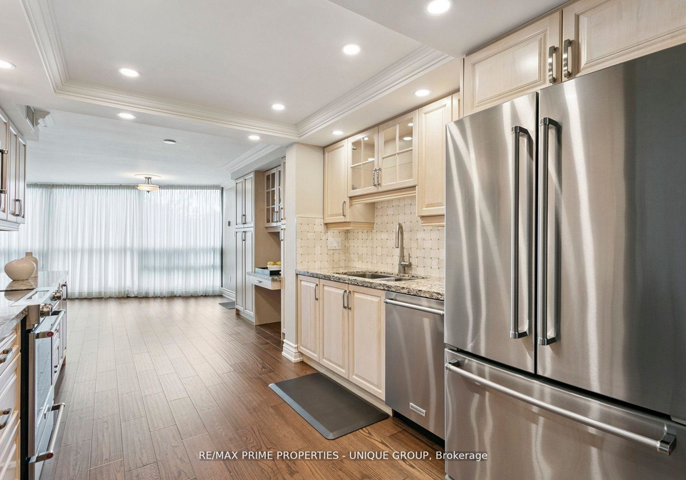 2010-islington-avenue-etobicoke-ontario-w12745046