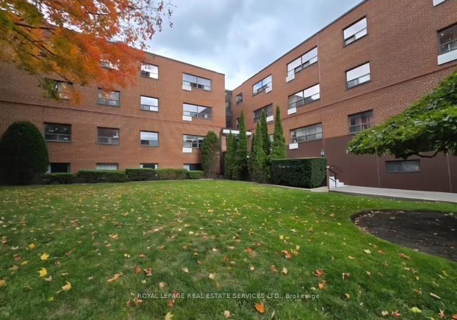 101-coe-hill-drive-toronto-ontario-w12745098