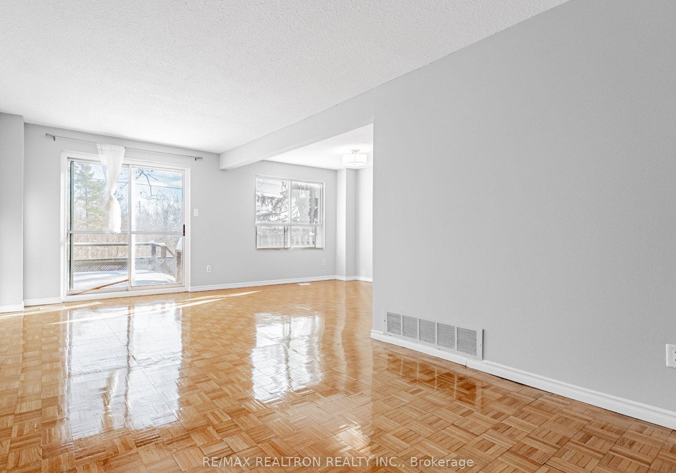 1237-white-oaks-oakville-ontario-w12745104